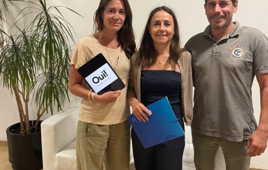 El SC Trade Center integra un nou servei de massatges descontracturats al lloc de feina SC Trade Center integrates a new service of decontracting massages in the workplace